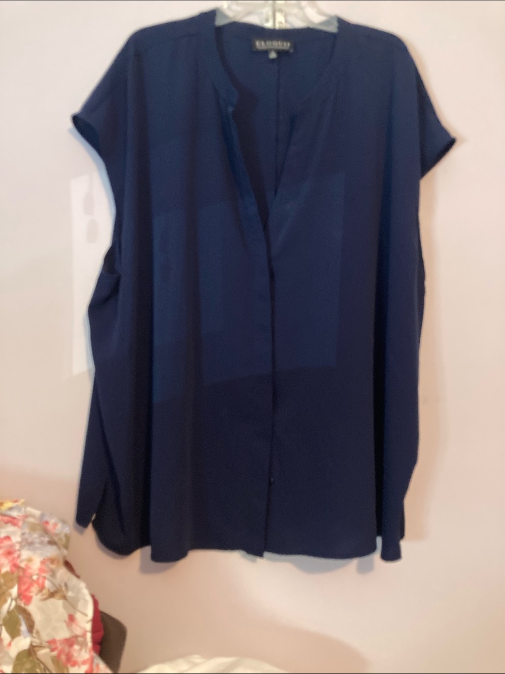 Eloquii Navy Short-Sleeve Button-Front Blouse